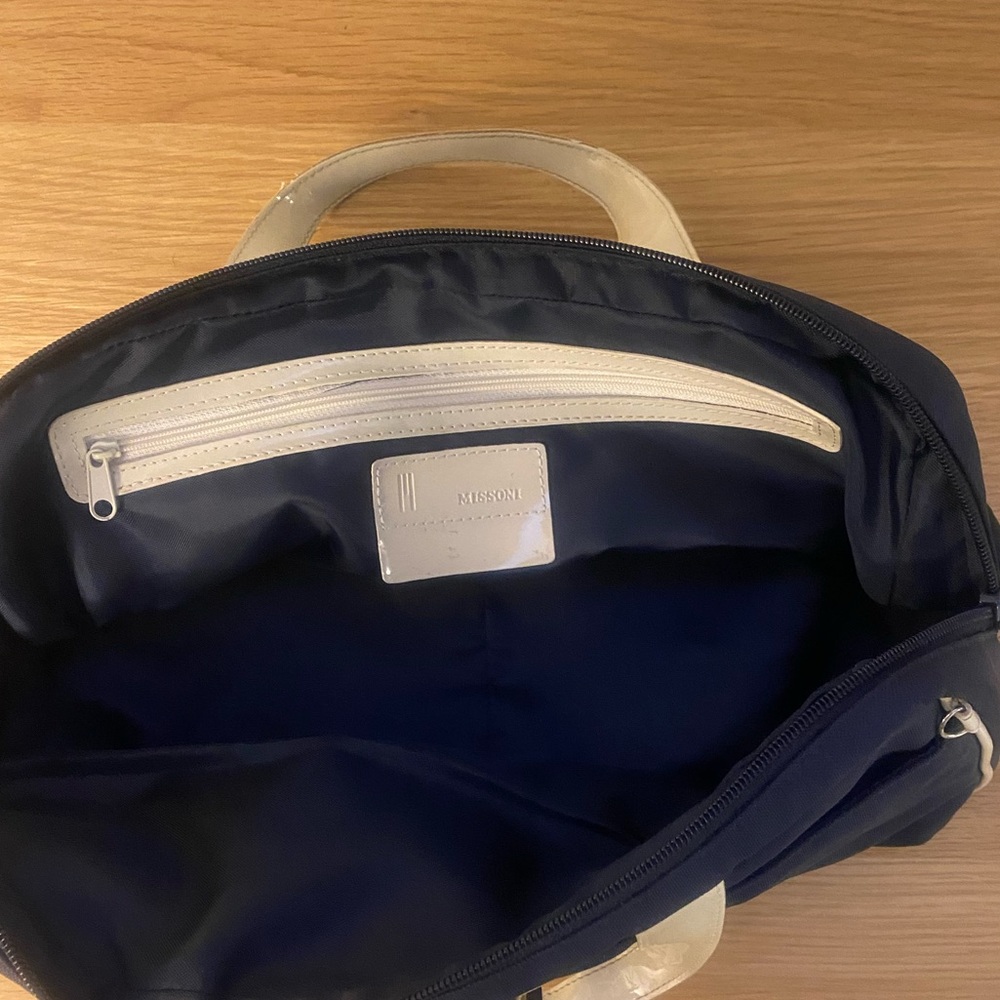 Missoni Navy and Cream Handle Bag - Picture 6 of 10